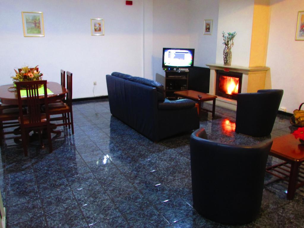Hotel Atcamoes à Almodôvar Extérieur photo