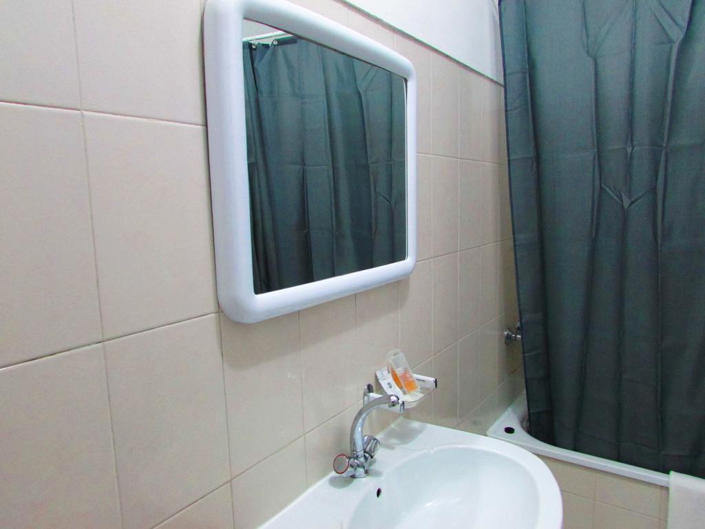 Hotel Atcamoes à Almodôvar Extérieur photo