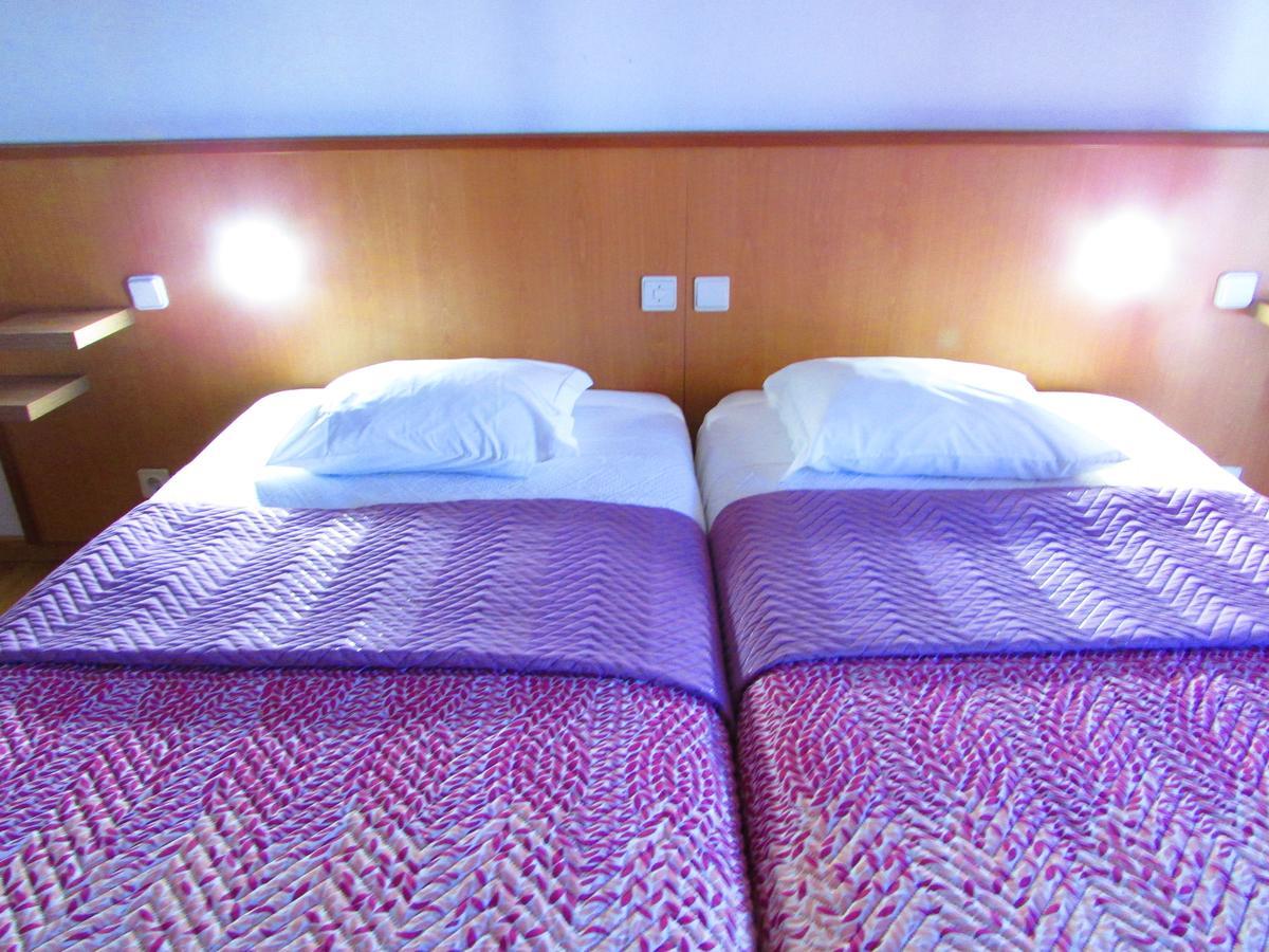 Hotel Atcamoes à Almodôvar Extérieur photo